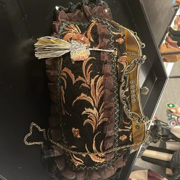Bee generation tapestry and lace purse
